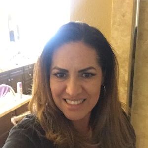 Meet your Posher, Haydee